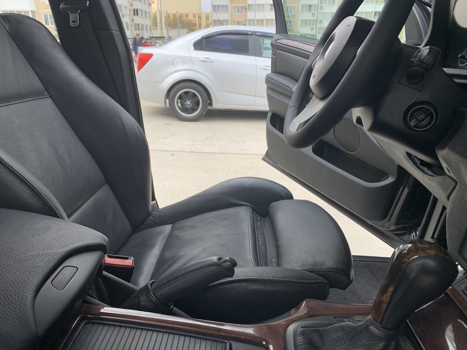 Задние втулки стабилизатора — Renault Duster (1G), 2 л, 2013 года ...
