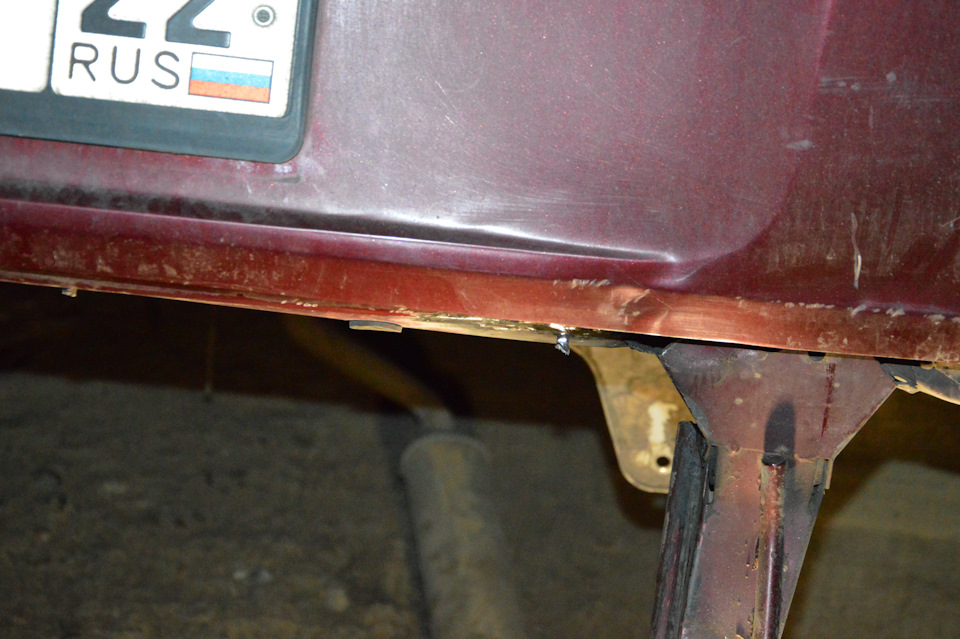 15 — Lada 2120 Надежда