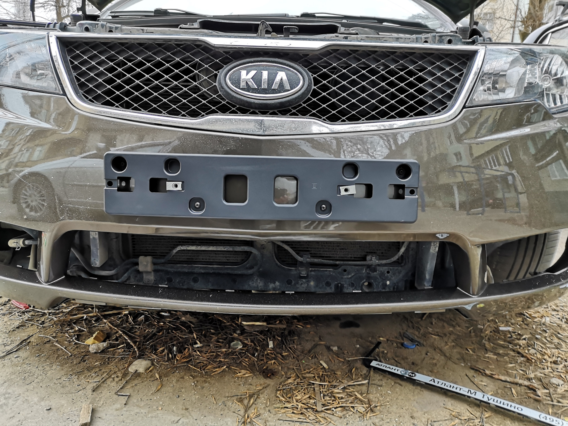 Площадка номерного знака — KIA Cerato (2G), 1,6 л., 2009 года ...