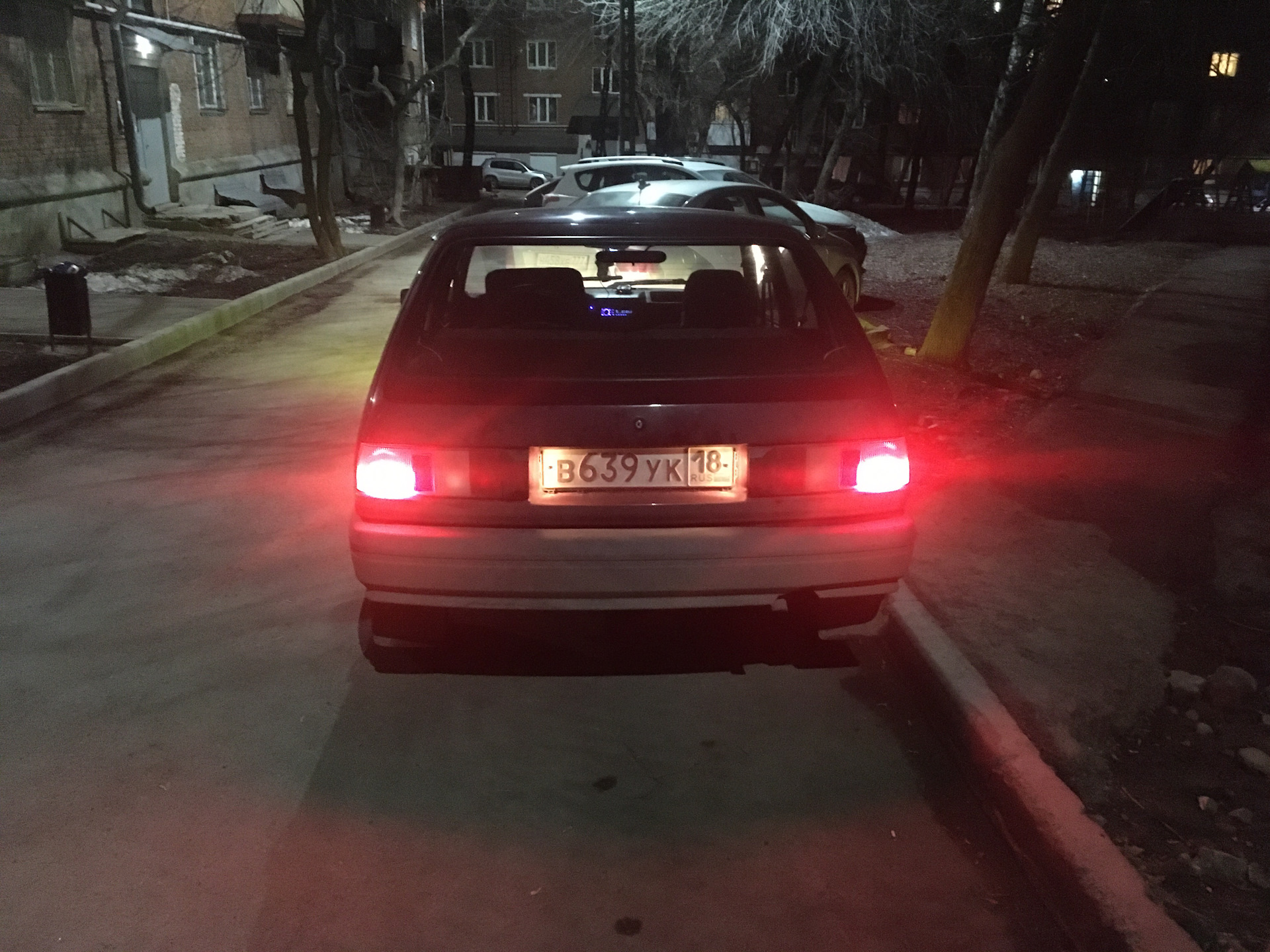 Стопы, габариты, птф — ИЖ 2126, 1,6 л, 2005 года | электроника | DRIVE2