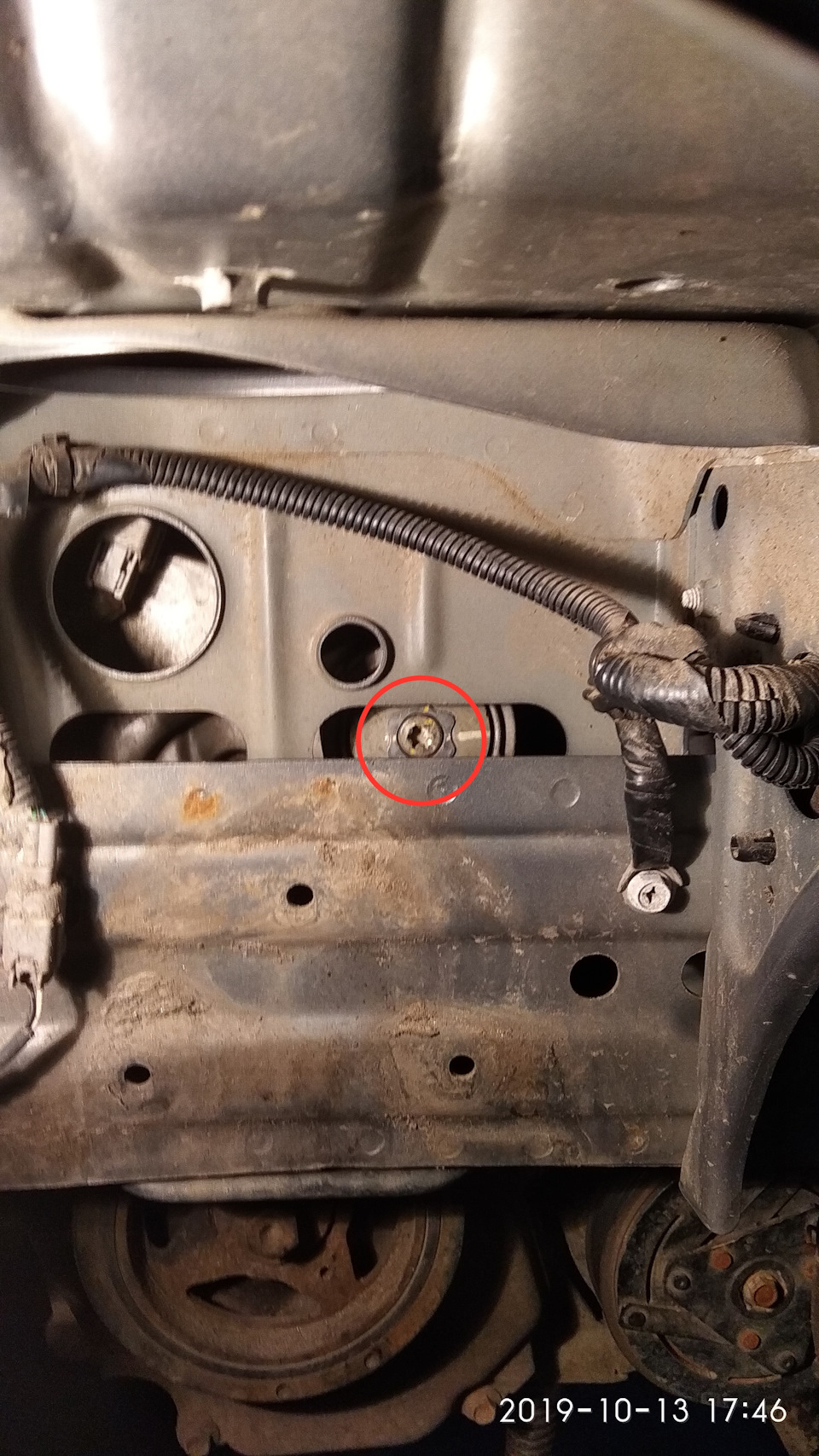 ЗАМЕНА ПОДШИПНИКА НАТЯЖНОГО РОЛИКА — Nissan X-Trail II (t31), 2 л, 2012 ...