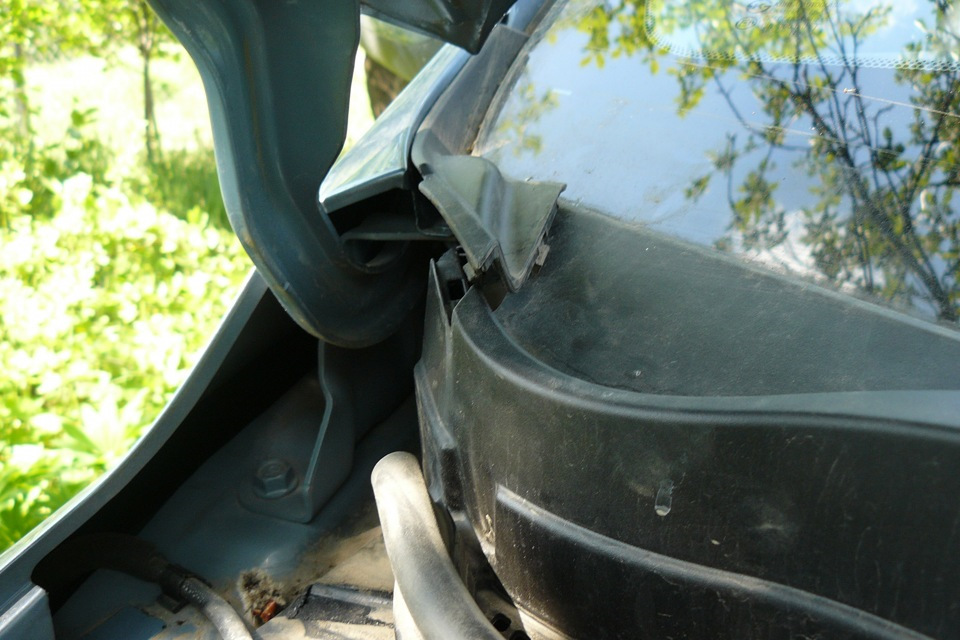 Замена штатных форсунок системы омывателя ветрового стекла на веерные ...