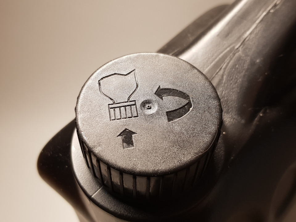 51. Замена охлаждающей жидкости, расширительного бачка, крышки. Замена ...