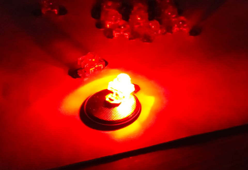 Светодиоды Пиранья красные Led для Cadillac CTS 2 на Cadillac CTS (2G ...