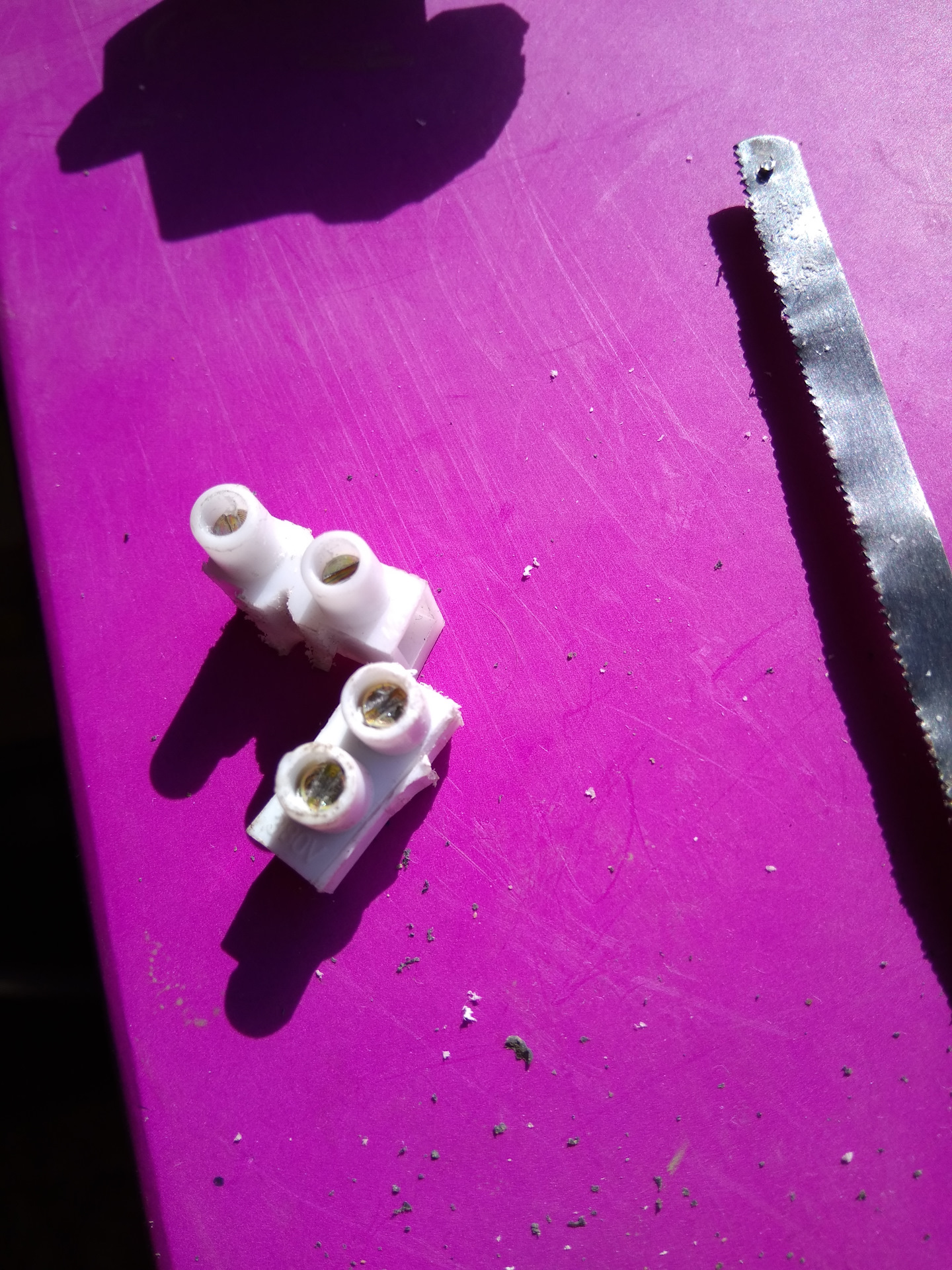 Не горят туманки — Renault Trafic (2G), 2 л, 2008 года | своими руками ...