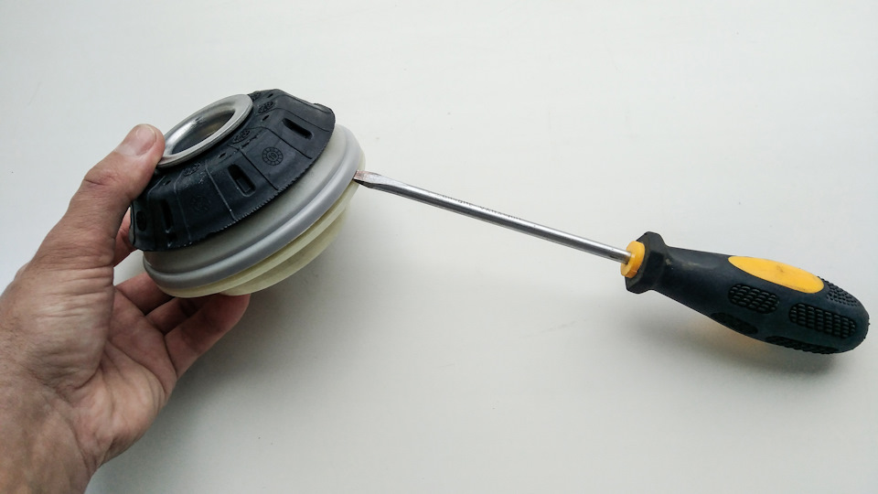 Восстановление опорного подшипника Corsa D — Opel Corsa D, 1,4 л, 2008 ...