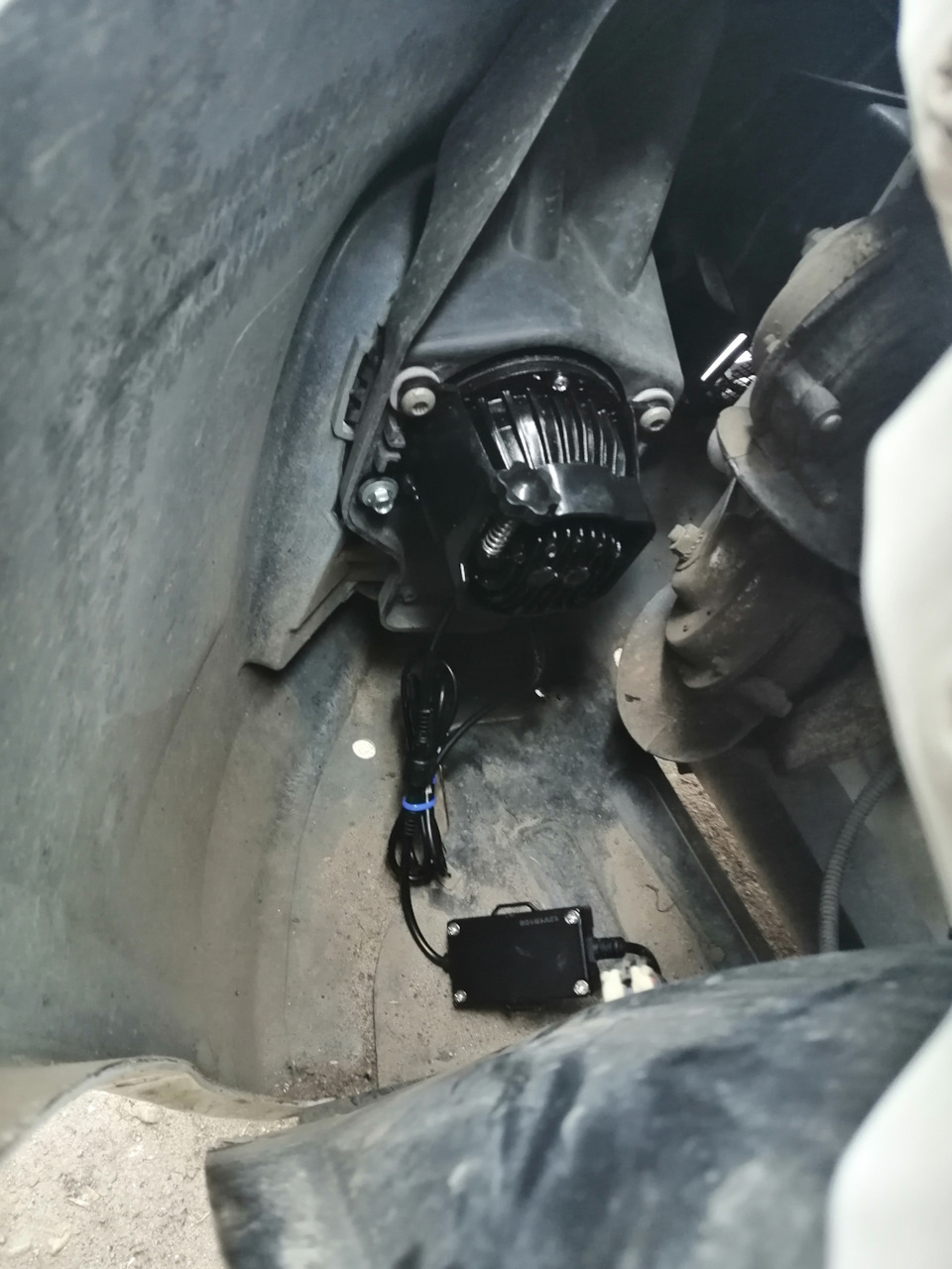 №82 BI-LED ПТФ от Led-max — Lada Vesta (1G), 1,6 л, 2020 года ...