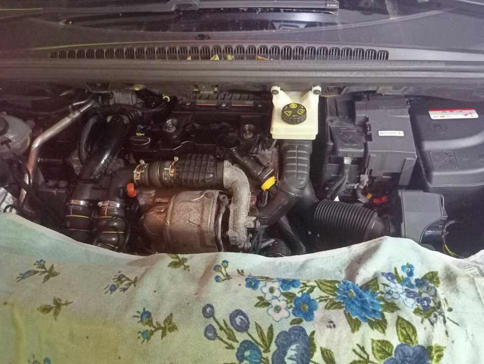 Фото в бортжурнале Peugeot 5008 (1G)