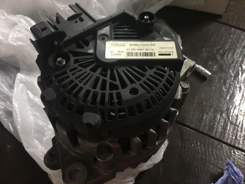 Фото в бортжурнале Ford Kuga (2G). Запчасти на фото: BV6N10300BB, FG15T076