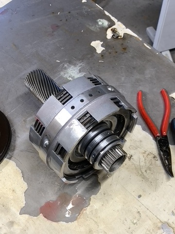 вновь собранный центральный суппорт — Toyota Crown (S120)