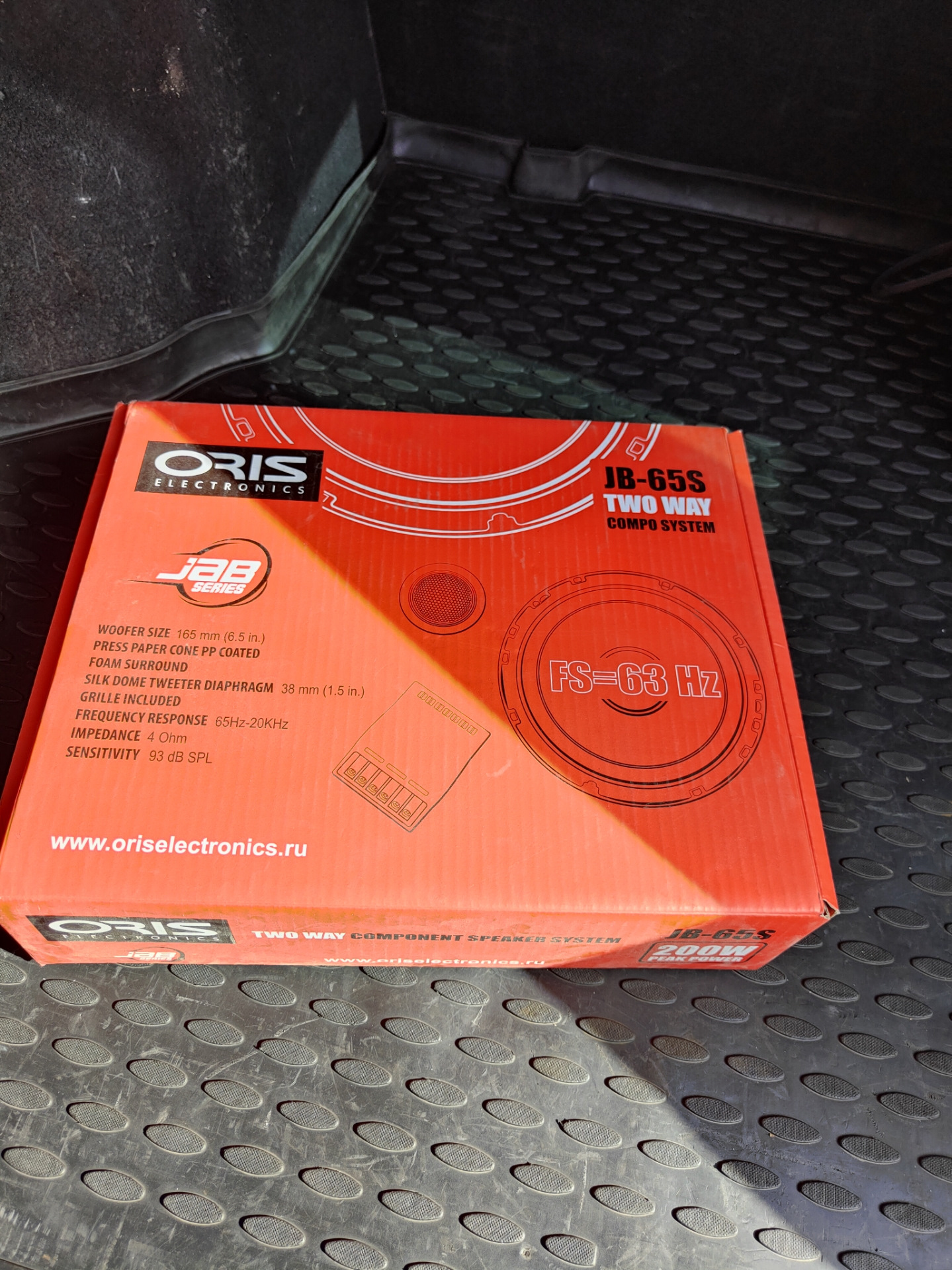 Немного музыки ?? — Toyota Caldina (210), 2 л, 2000 года | автозвук | DRIVE2