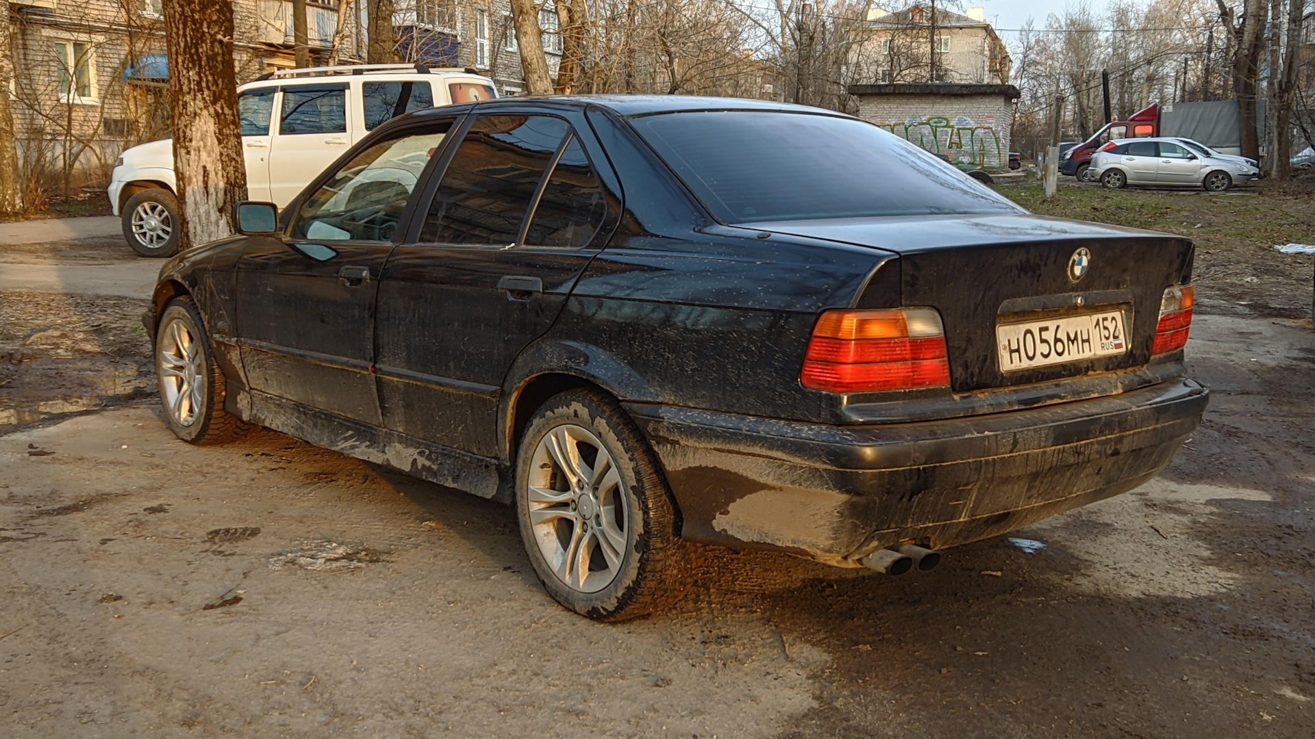 BMW 3 series (E36) 2.5 бензиновый 1996 | 2.5 палка пополам на DRIVE2