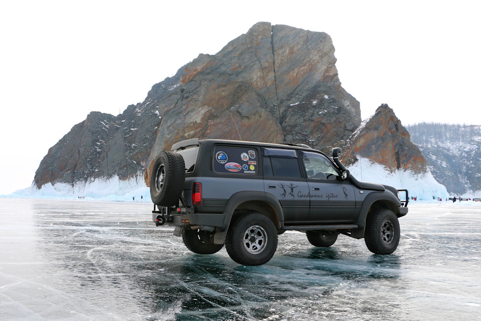 У мыса Хобой. — Toyota Land Cruiser 80