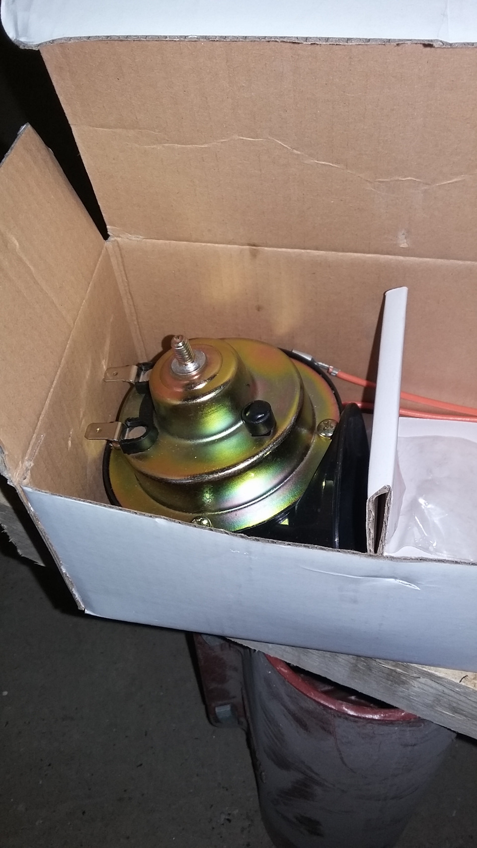 Замена звуковых сигналов — Hyundai Santa Fe (2G), 2,4 л, 2010 года ...