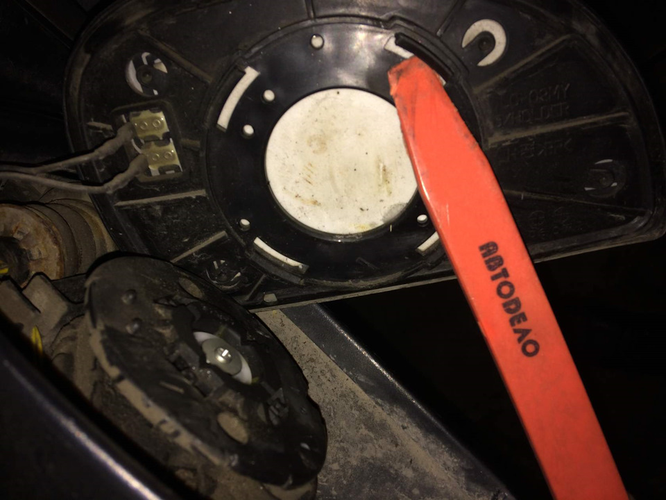 Замена зеркально элемента — Hyundai Accent (2G), 1,5 л, 2007 года ...