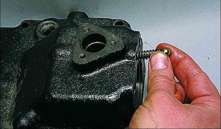 Замена заглушки водяной рубашки или задней крышки ГБЦ УАЗ 469 УМЗ-417 - YouTube