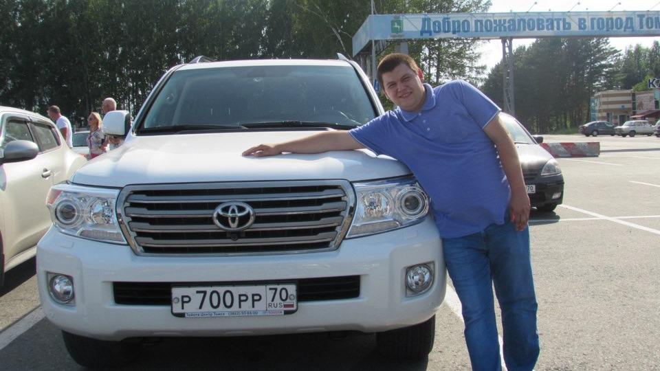 Toyota Land Cruiser 200 4.5 дизельный 2013 | на DRIVE2