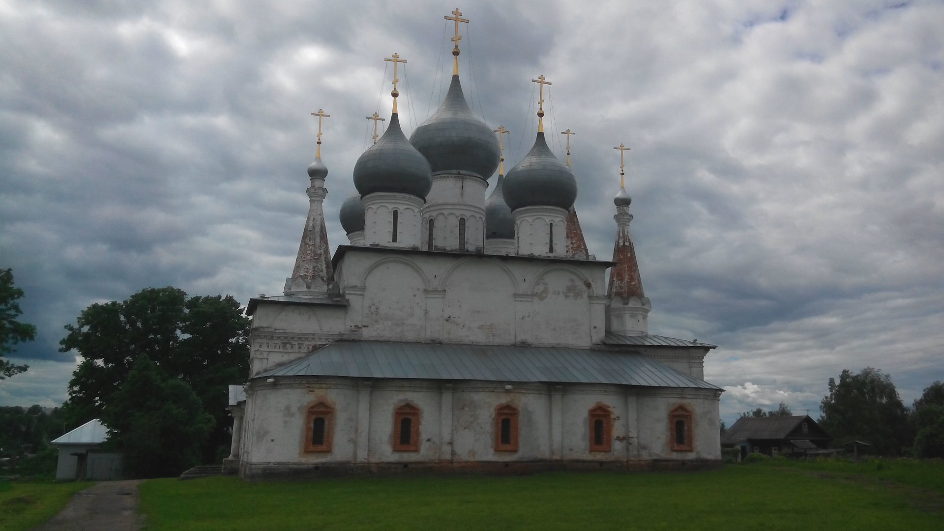 Крестовоздвиженский собор Тутаев