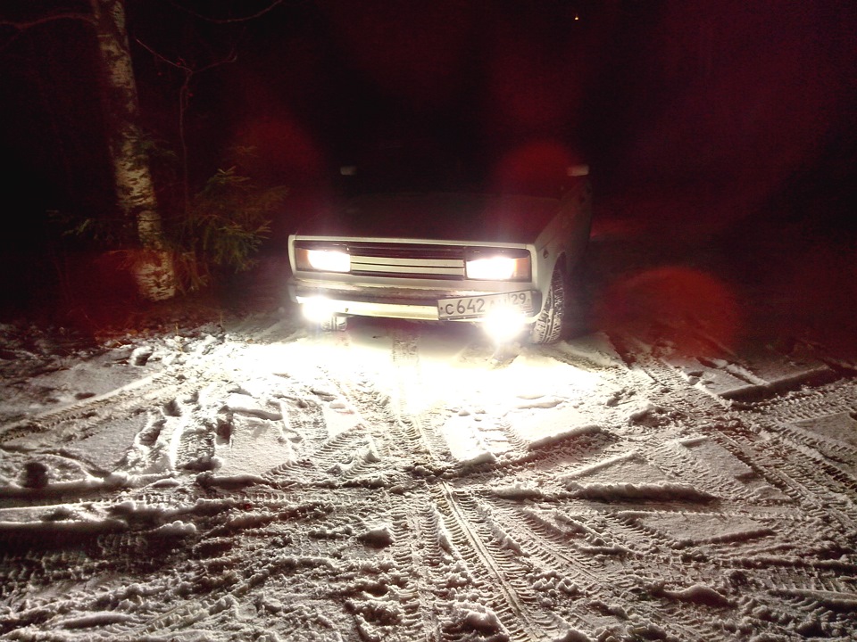 Ангельские глазки + ксенон в птф) — Lada 21053, 1,5 л, 1997 года ...