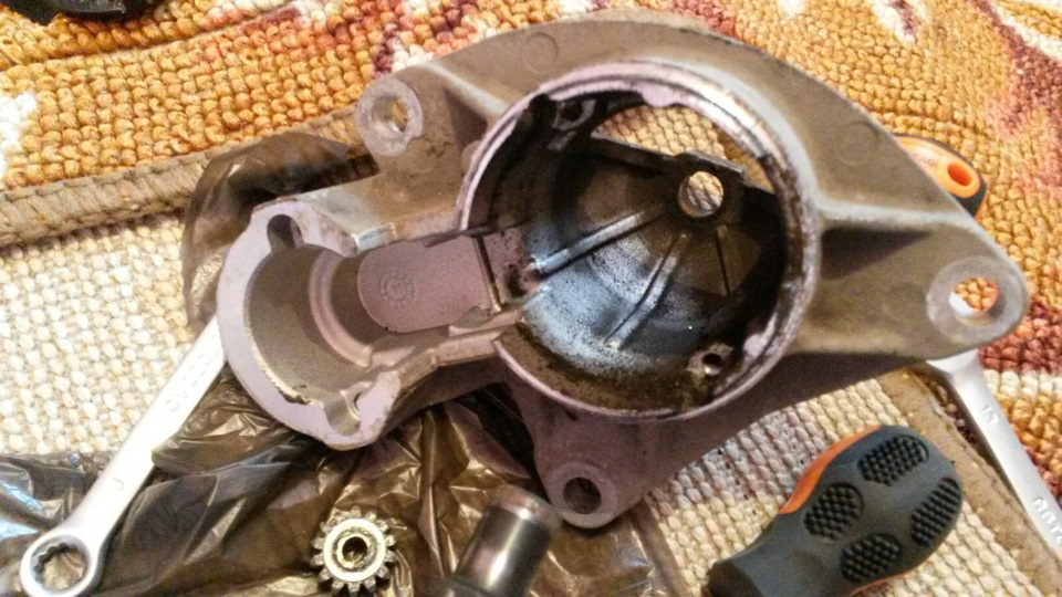 Скрежет стартера при запуске двигателя (чистка и смазка) — Lada Гранта ...