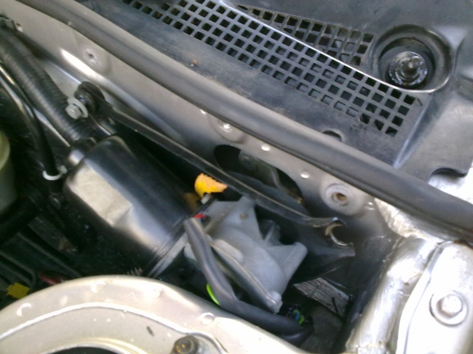 Ремонт редуктора дворников — Rover 200 Mk3, 1,4 л, 1996 года | своими ...