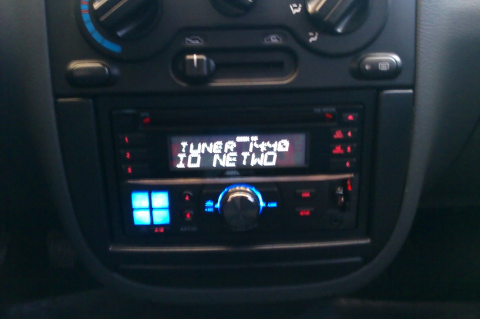 Новый магнитофон — Daewoo Lanos, 1,5 л, 2008 года | тюнинг | DRIVE2