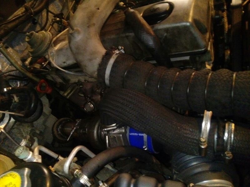 Соединение с воздушным фильтром — SsangYong Musso