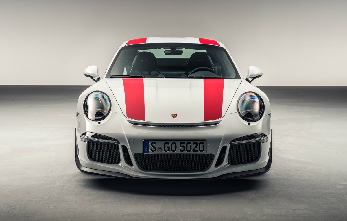 Порше 911r 2016