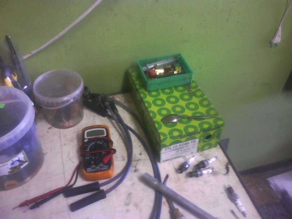 Замена свечей и высоковольтных проводов — Lada 2114, 1,6 л, 2007 года ...