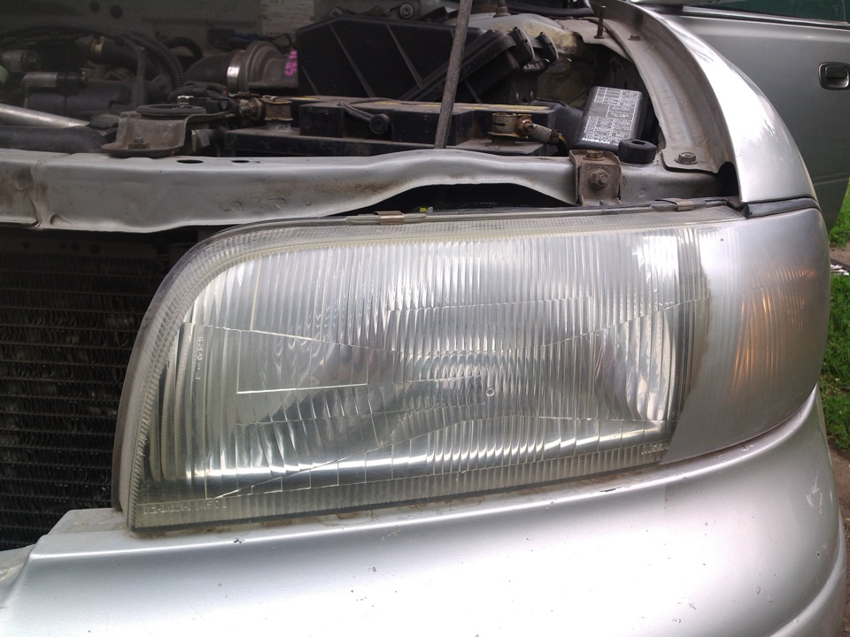 Решил заполировать фары — Nissan Bluebird (U13), 1,8 л, 1995 года ...