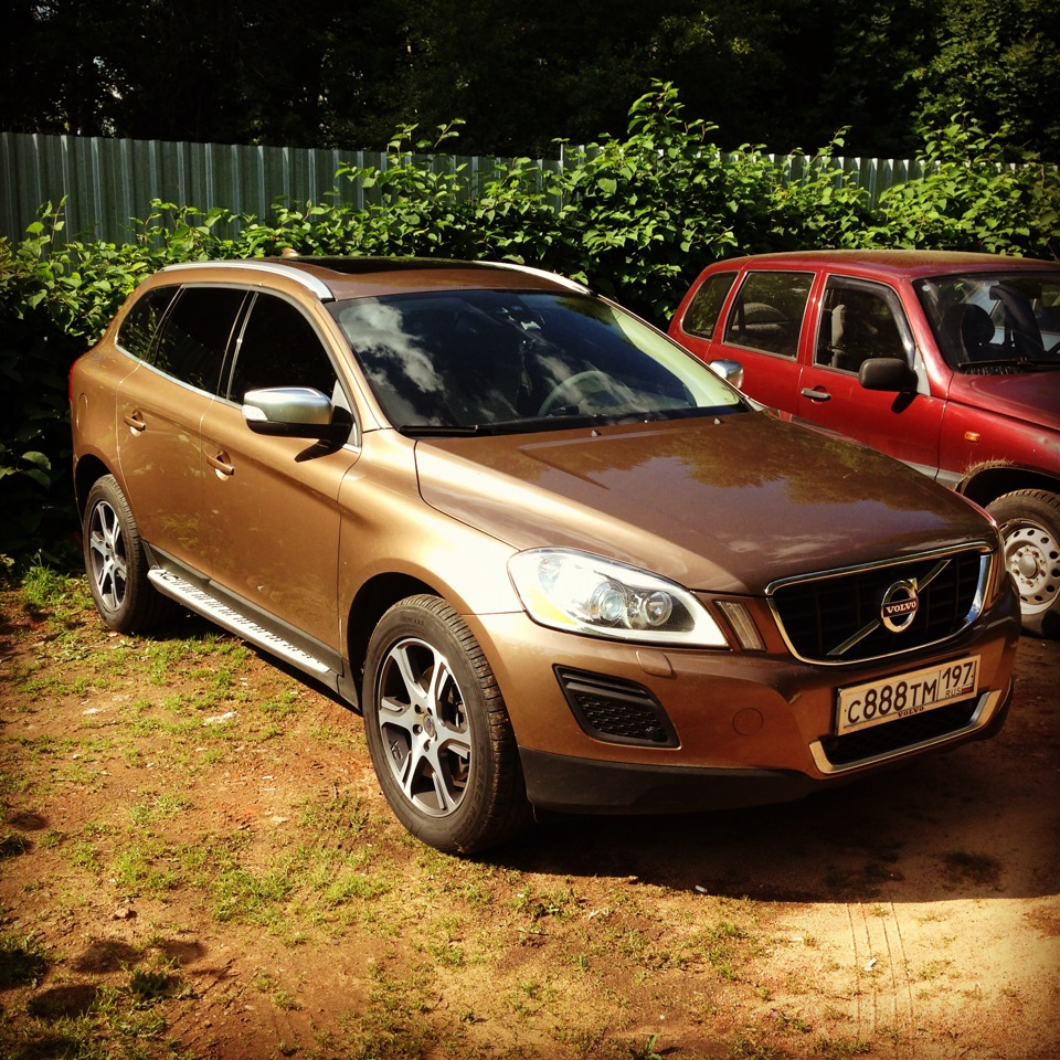 Вольво хс60 2012 год. Volvo xc60. Volvo xc60 i. Volvo Volvo xc60. Volvo xc60 Золотая.