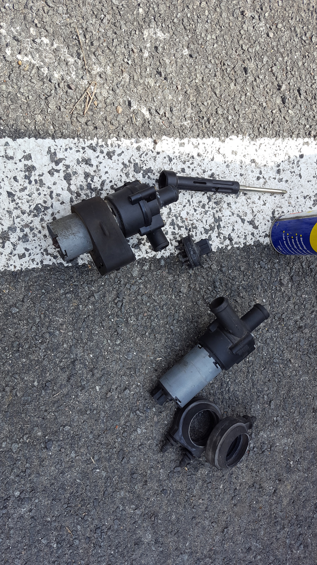 Насос рециркуляции воды, автономное отопление 0392020044 — Mercedes ...