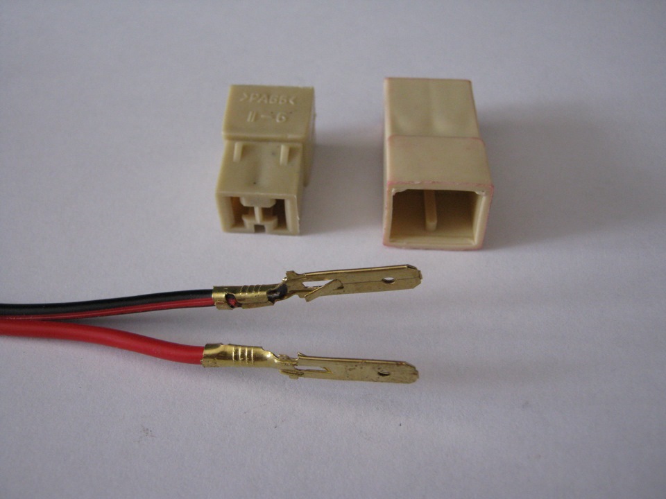 Малахитовая шкатулка. Складываю сюда всё чтобы не забыть. - Volkswagen Tiguan (1