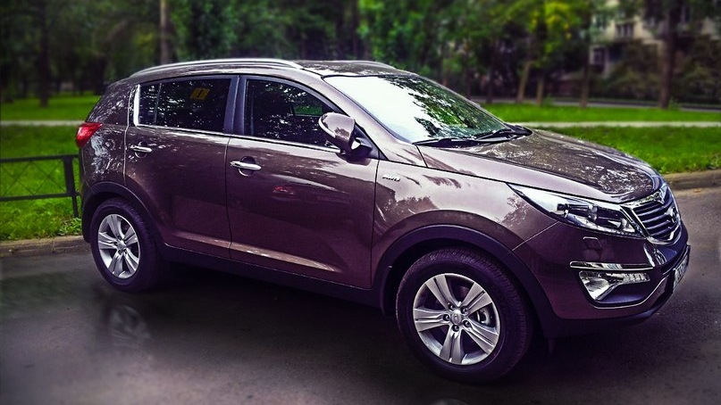 kia sportage фиолетовая