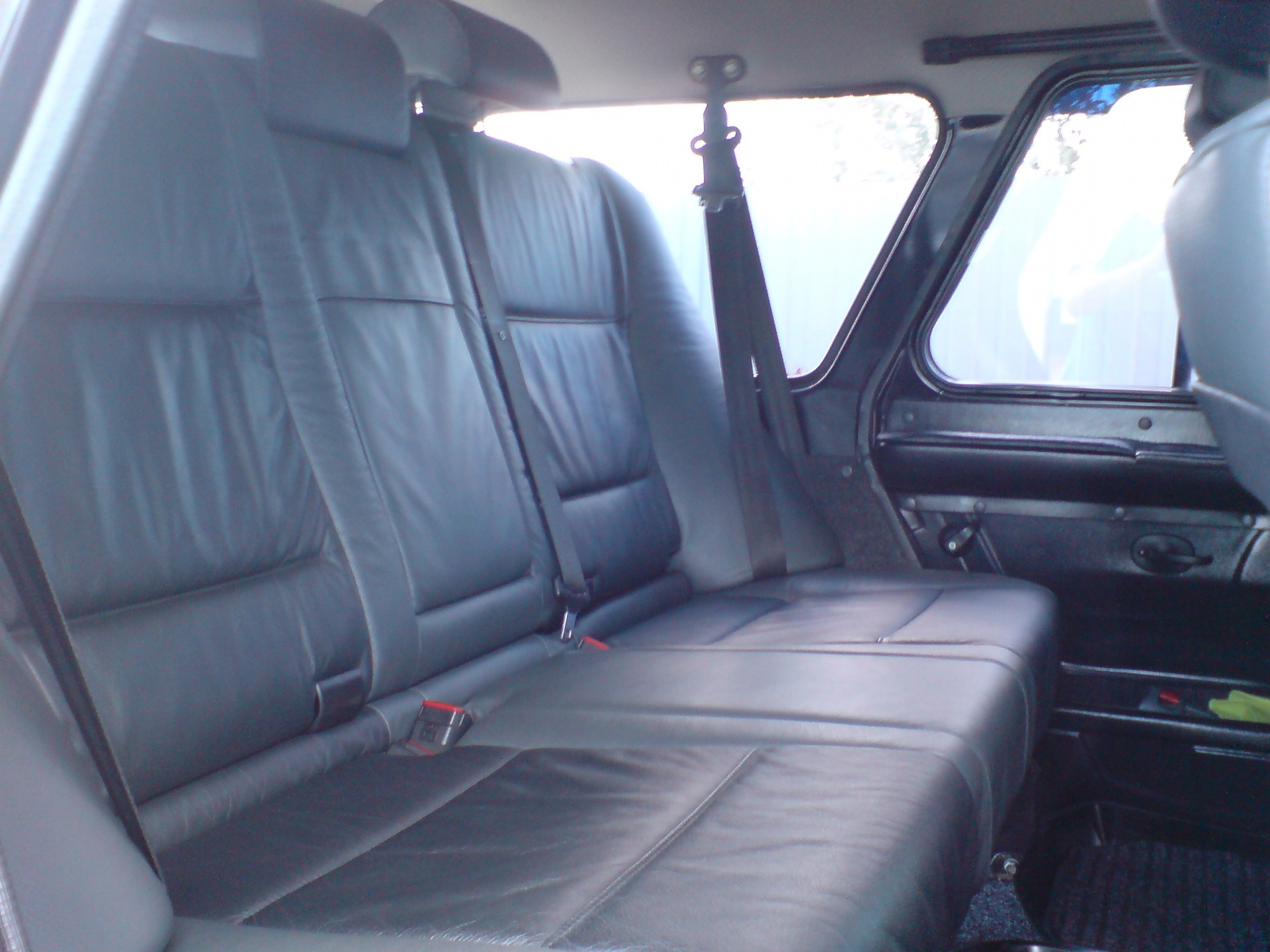 Задние сиденья от иномарки на УАЗ 469