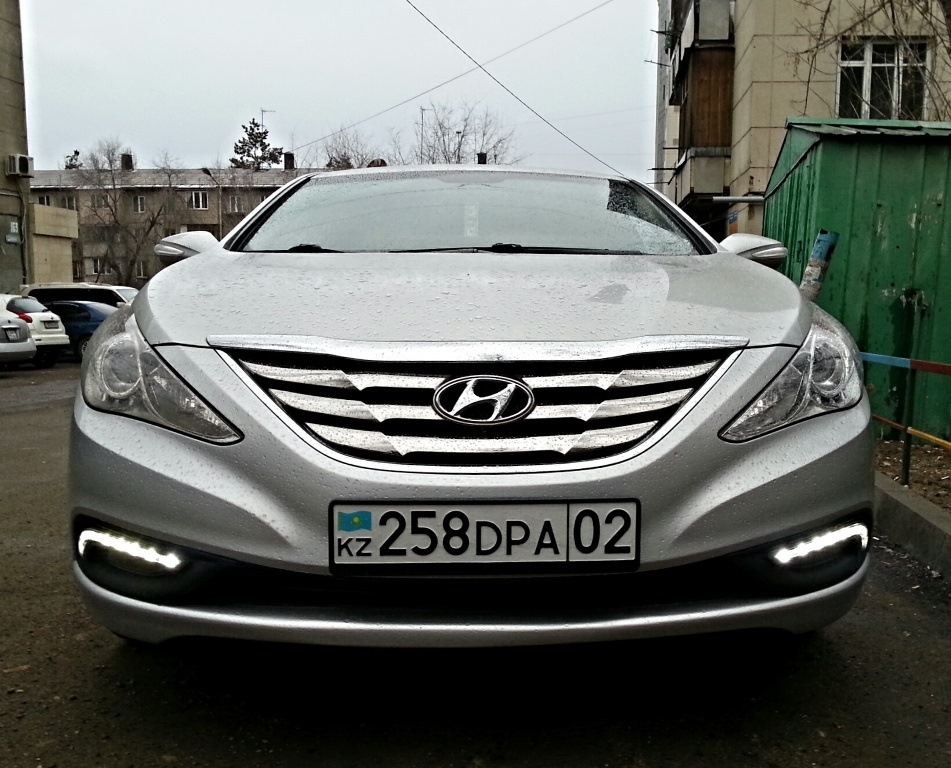Дневные ходовые огни (DRL) — Hyundai Sonata VI (YF), 2 л, 2010 года ...