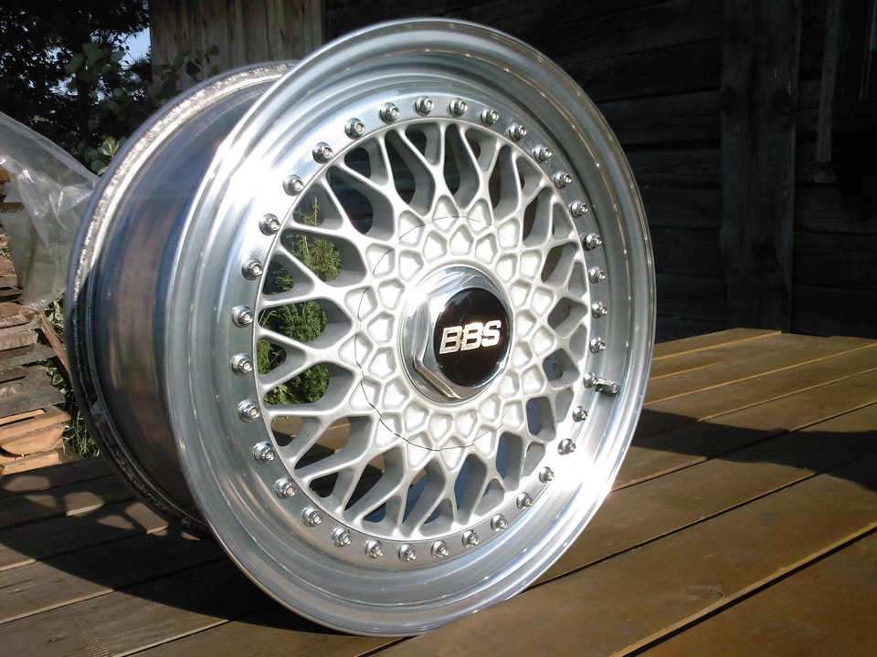 25 диски. BBS RS r16. Диски BBS RS r16. Диски BBS rs2 r16. BBS RS r16 колпачки.