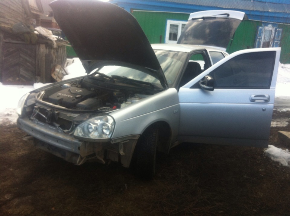 Буксировочный крюк для бампера SE — Lada Приора хэтчбек, 1,6 л, 2009 ...