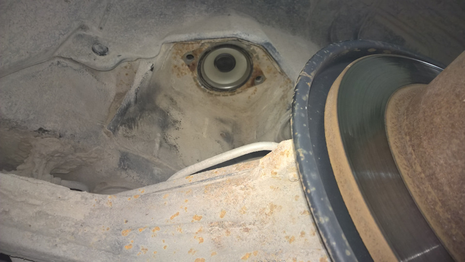 Фото в бортжурнале Subaru Legacy (BL/BP)