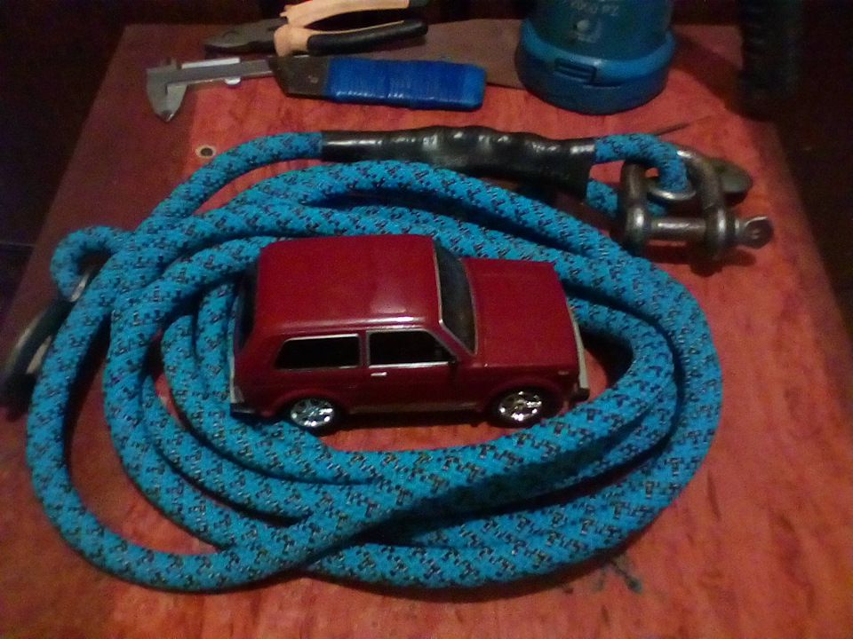 Самодельный буксировочный трос — LADA 4x4 5D, 1,7 л., 2006 года ...