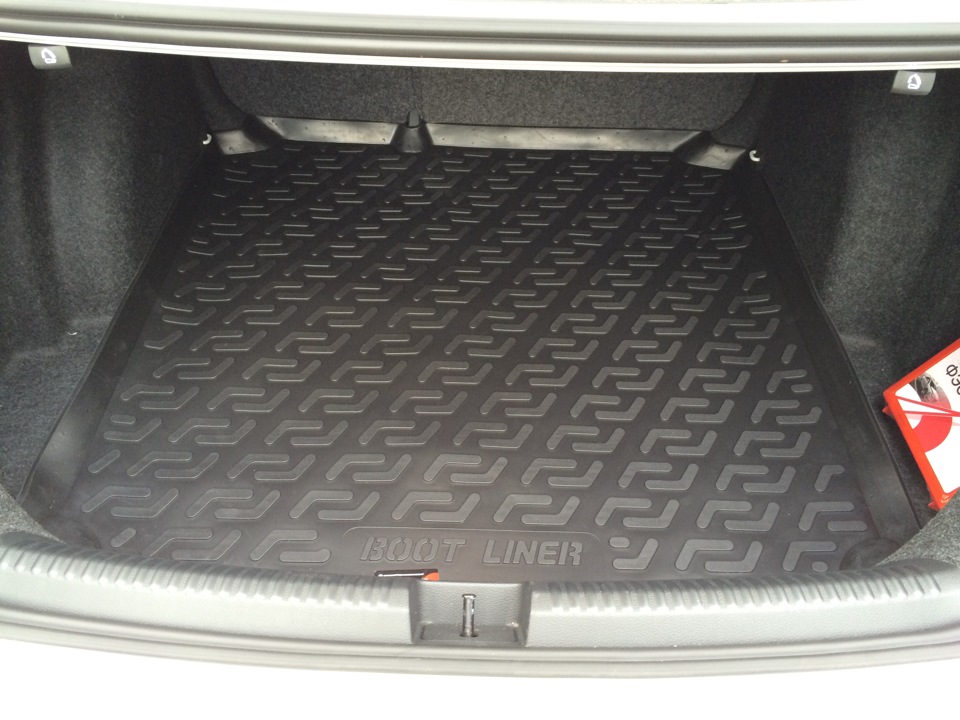 Volkswagen jetta багажник. Багажник Джетта 6. Фольксваген Джетта 2013 багажник. Фольксваген Джетта 5 багажник. Багажник Джетта 2.