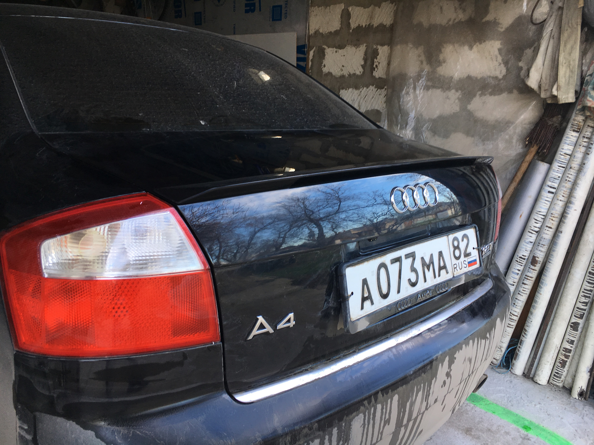 Лип-спойлер на багажник — Audi A4 (B6), 1,8 л, 2003 года | аксессуары |  DRIVE2