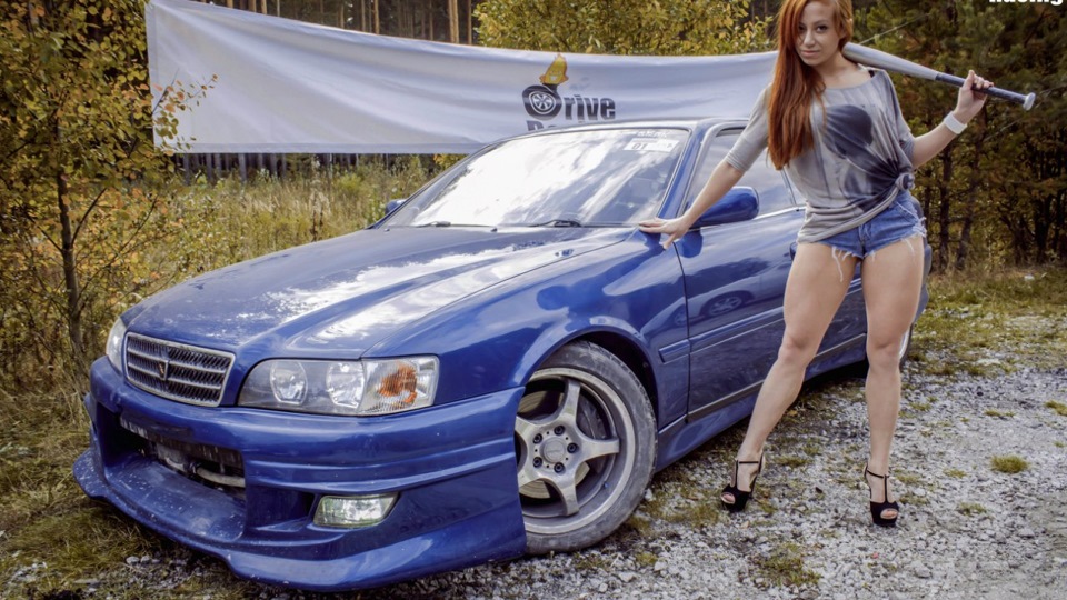 Toyota Chaser Mark 2 РґРµРІСѓС€РєРё