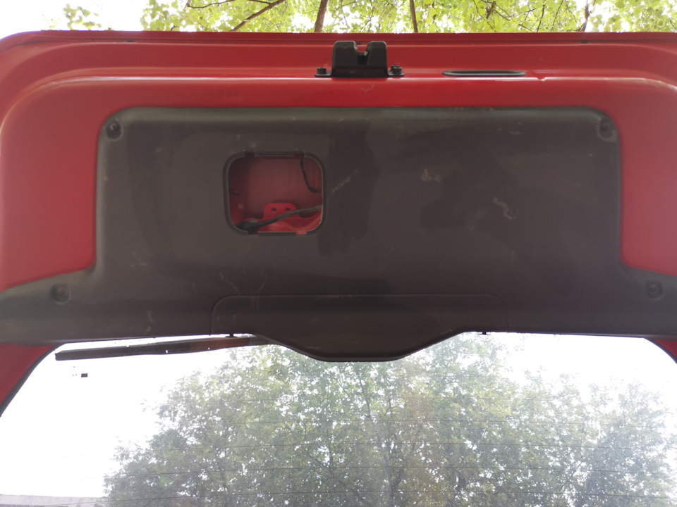 Замена ламп стоп сигналов и подсветки номера — Hyundai Getz, 1,4 л ...