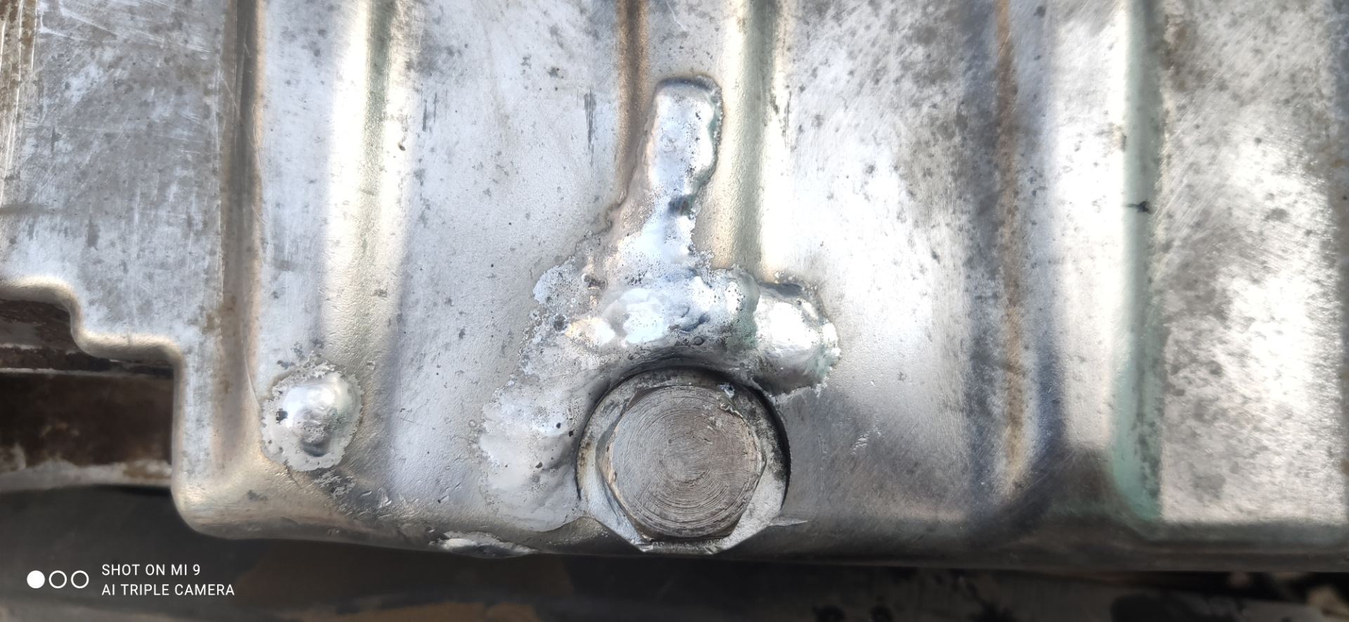 Пробил поддон двигателя — Volkswagen Golf Mk4, 1,6 л, 2001 года ...