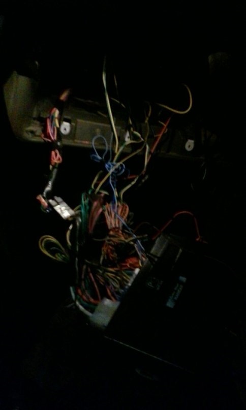 Сигнализация SCHER-KHAN MAGICAR C Часть 2 Установка — Ford Focus II ...