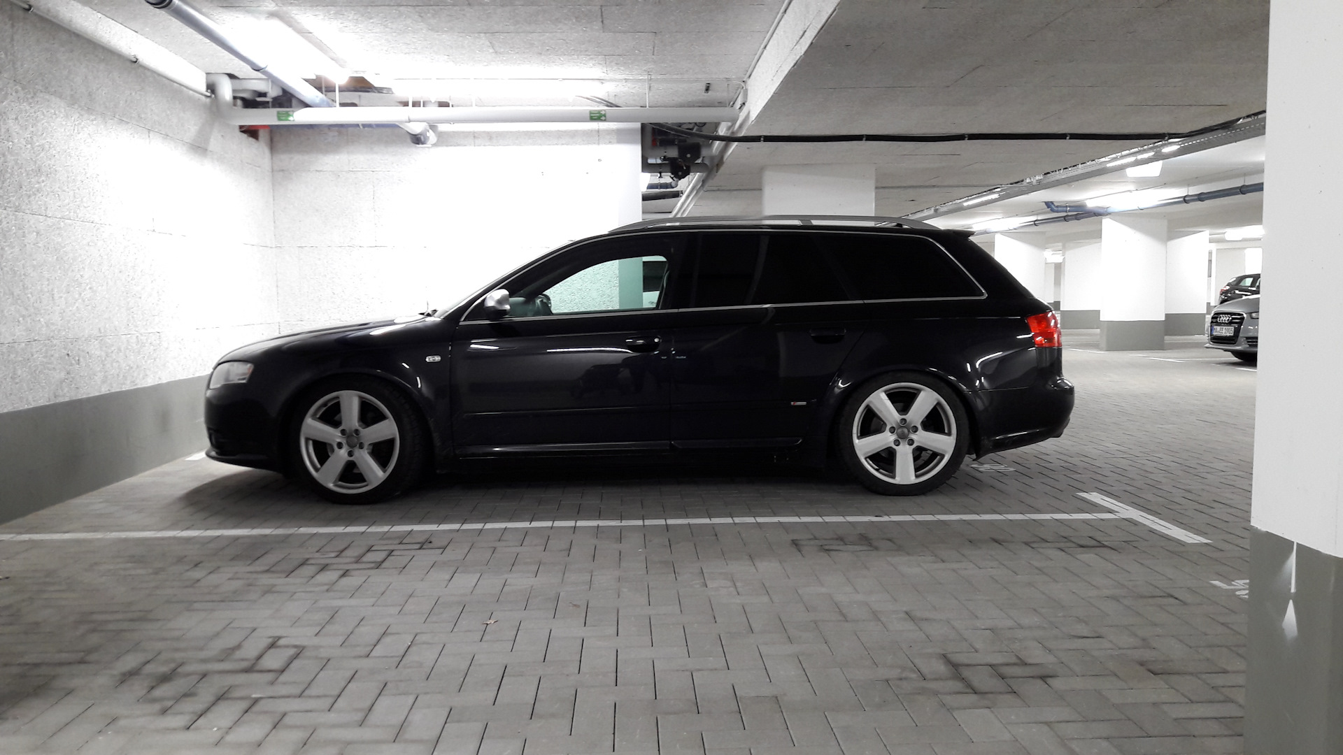 Audi A4 Avant (B7) 2.0 бензиновый 2005 | 2.0 турбо кваттро на DRIVE2