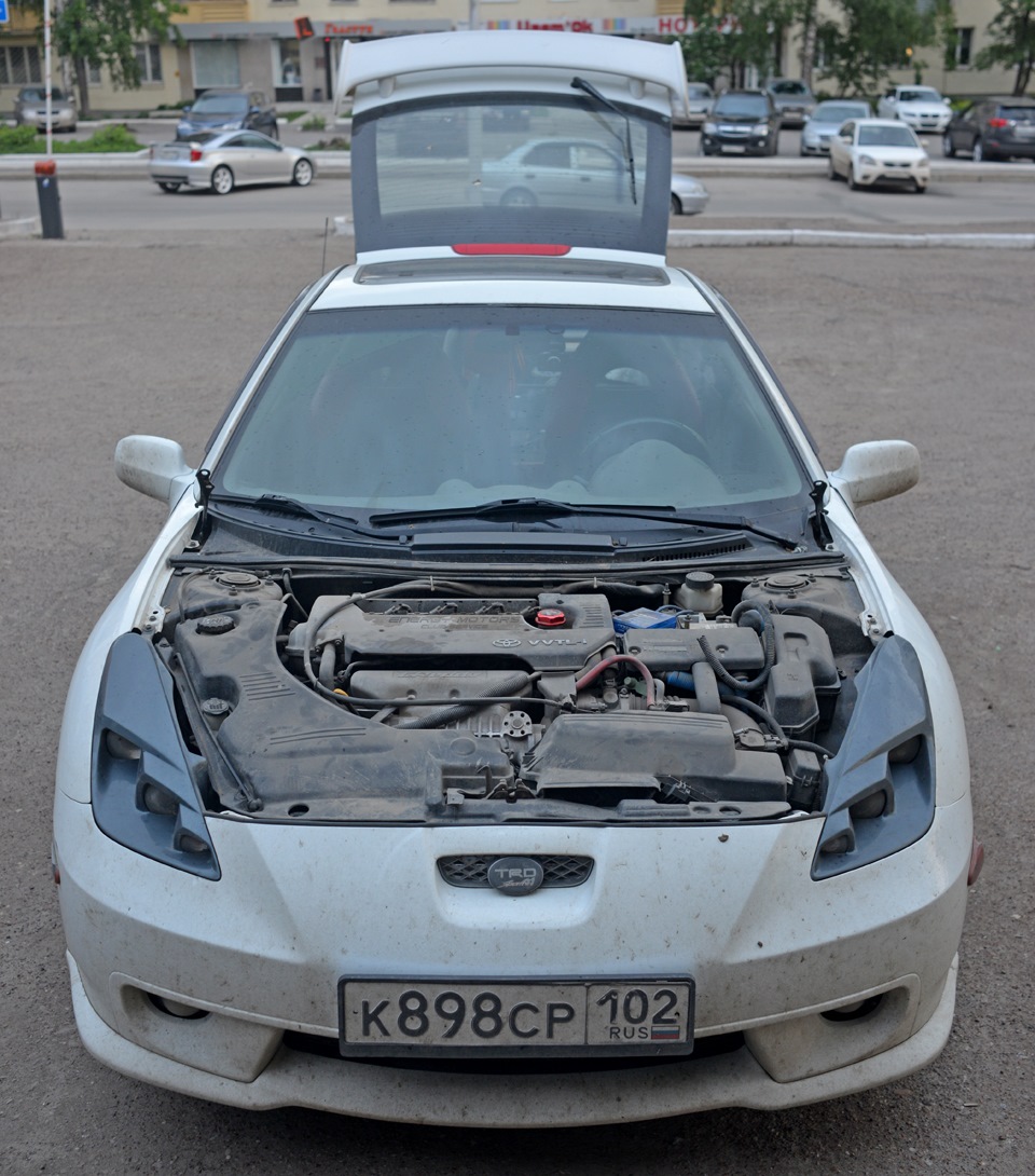 Без капота. Toyota Celica капот. Тойота Селика капот. ТРД капот Тойота Селика. Капот c-one Celica.