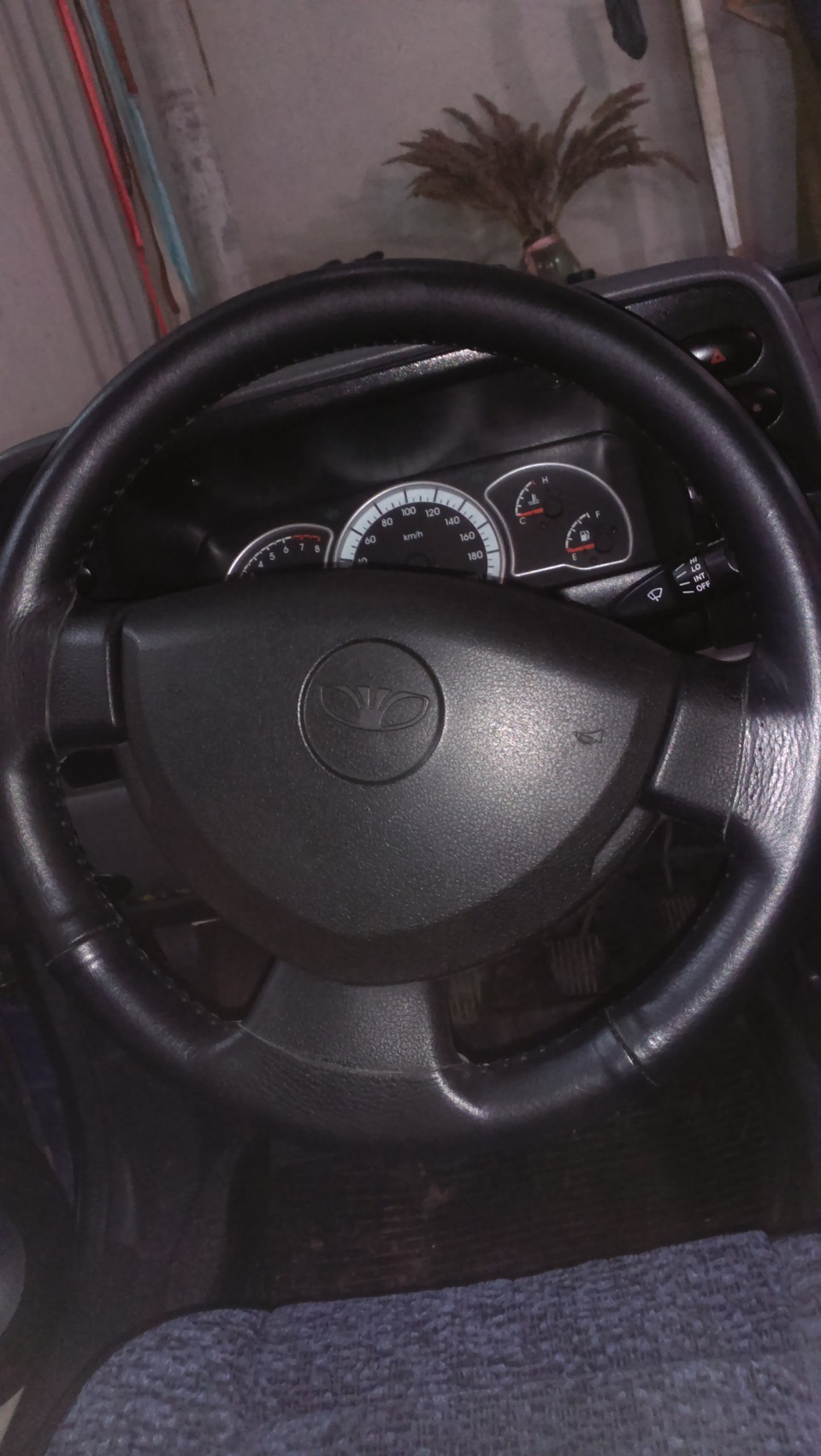 Кожаная оплетка руля со шнуровкой — Daewoo Nexia, 2007 года | аксессуары |  DRIVE2