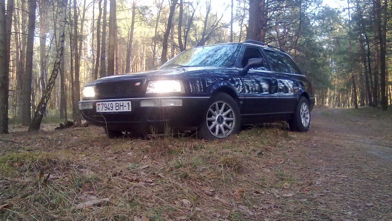 Audi 80 (B4) 2.3 бензиновый 1994 | авант 